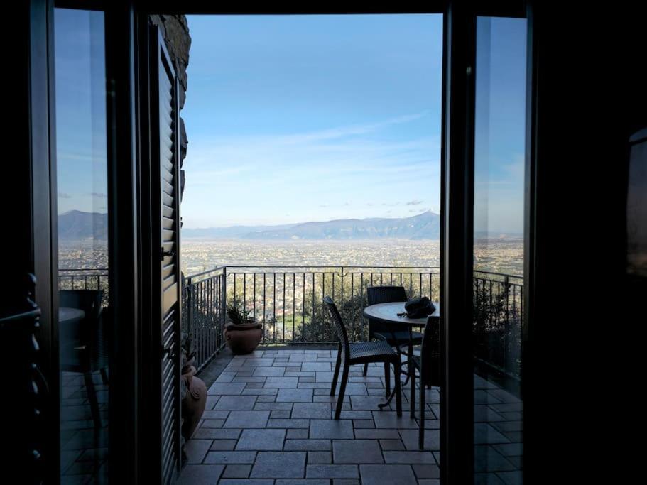 Casale Di Lusso Panoramico * Lettere